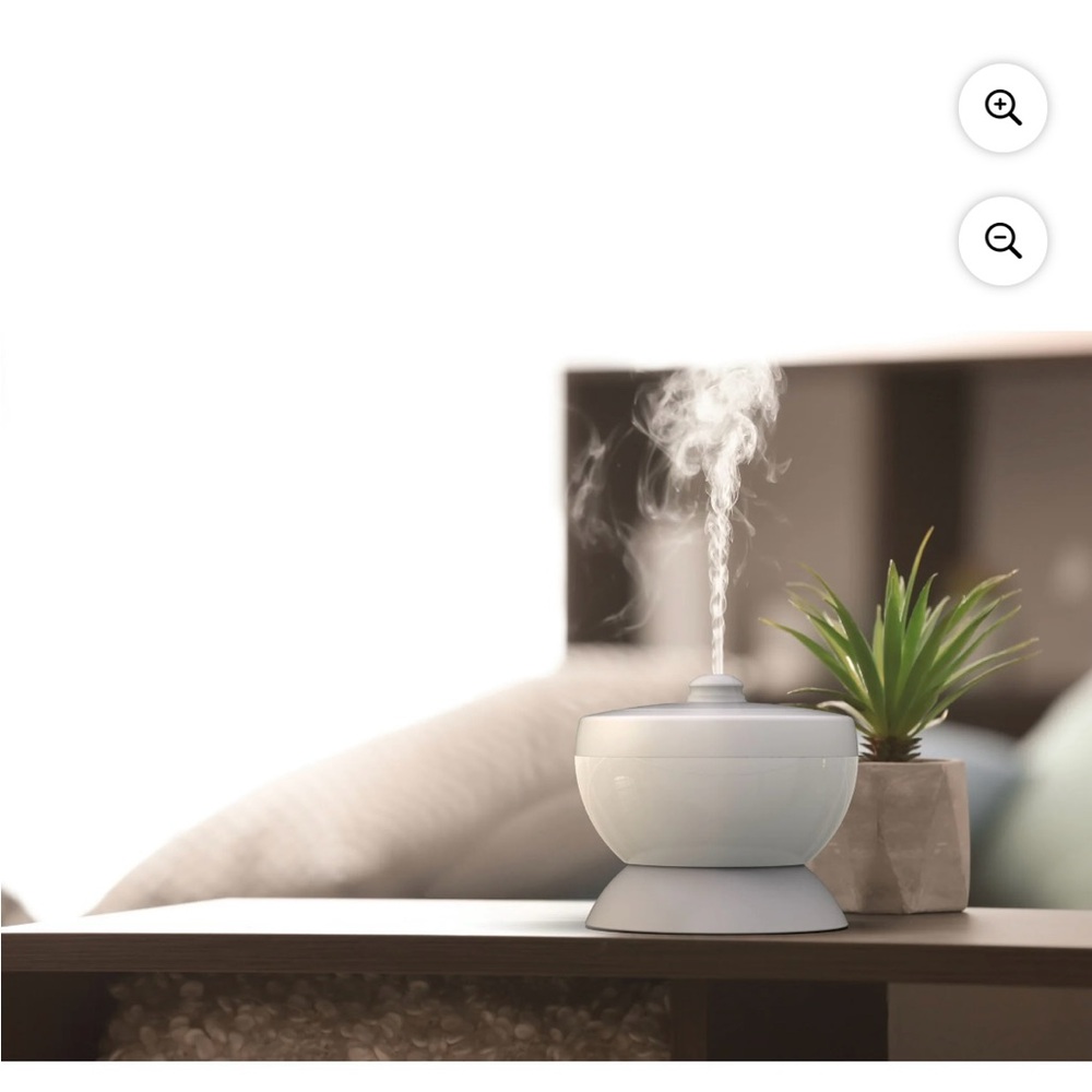 Floating Essential Oil diffuser - Picture 2 of 9
